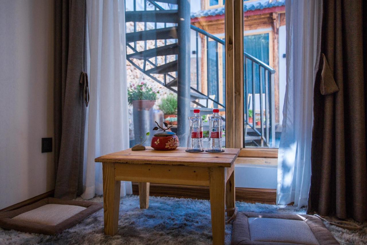 Lijiang Yunqi Holiday Guesthouse Eksteriør billede